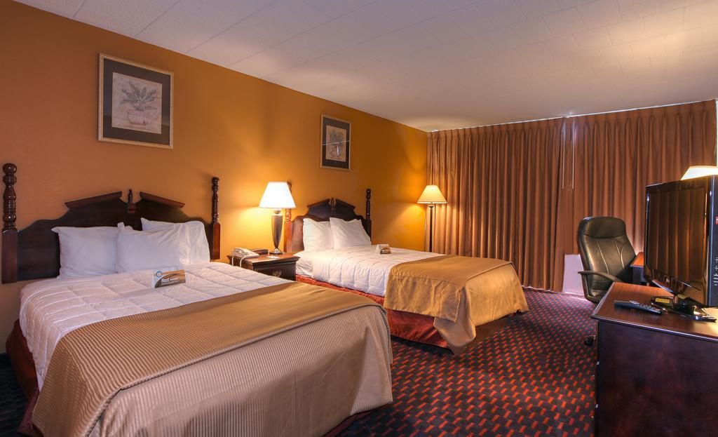 Days Inn Easton Exteriér fotografie